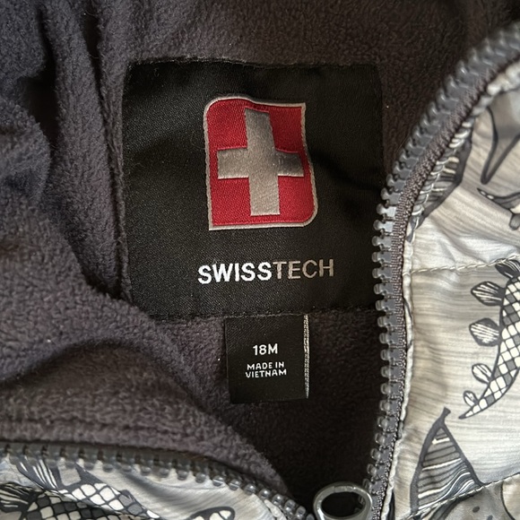 Kids Swiss tech winter coat - Picture 2 of 3